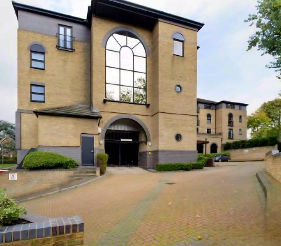 Urban Oasis Apartment in Billericay