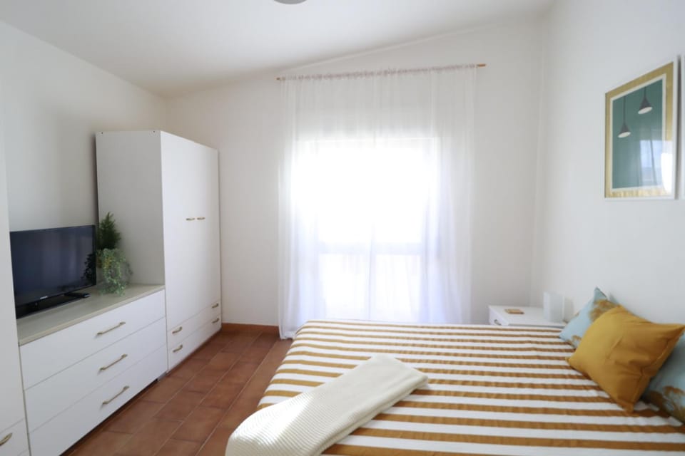 Salt Whisper - Trilocale centrale inondato di luce Apartment in La Caletta