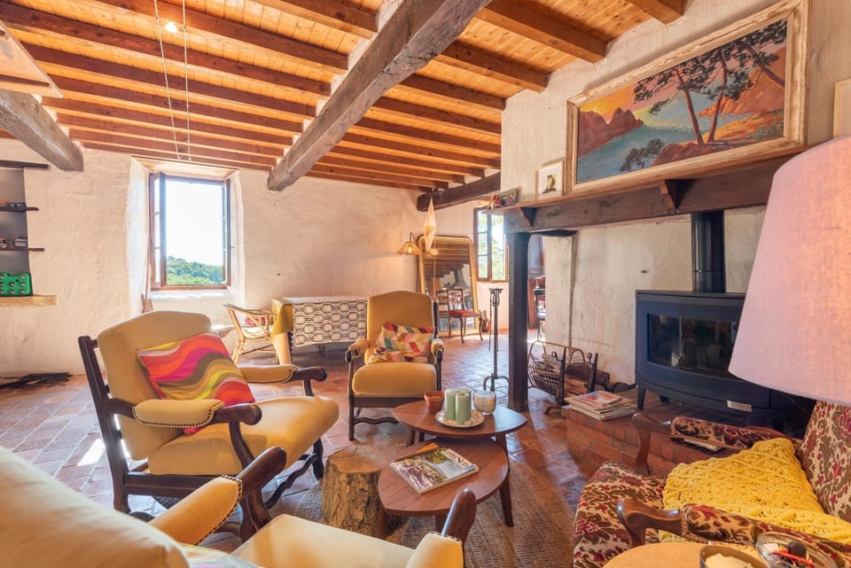 Property building, Living room