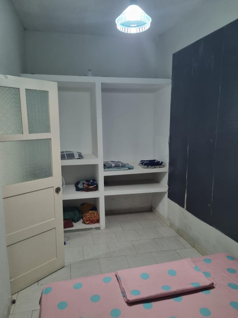 Bed, Photo of the whole room, Bedroom, wardrobe