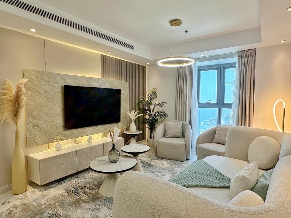Living room, Evening entertainment