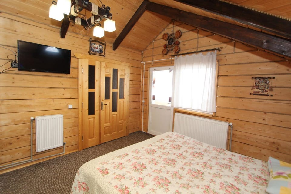 TV and multimedia, Photo of the whole room, Bedroom