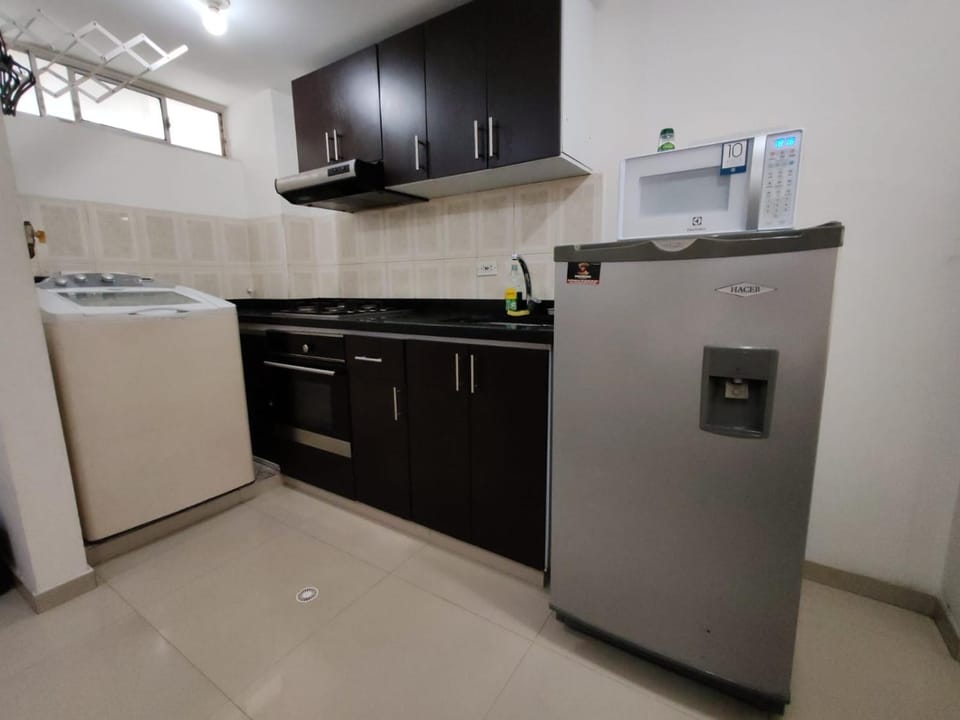 Kitchen or kitchenette, minibar, oven, pet friendly, stove