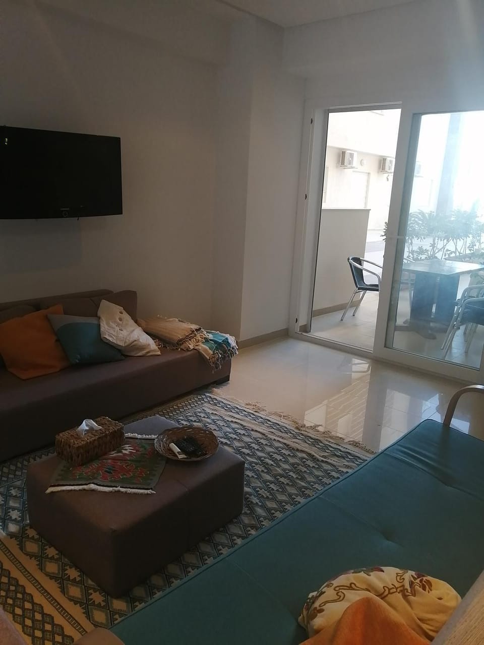 Communal lounge/ TV room