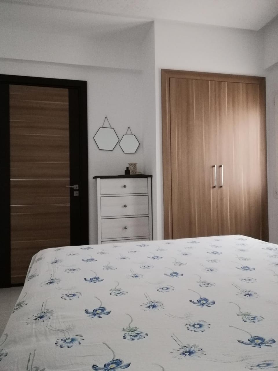 Bedroom, wardrobe
