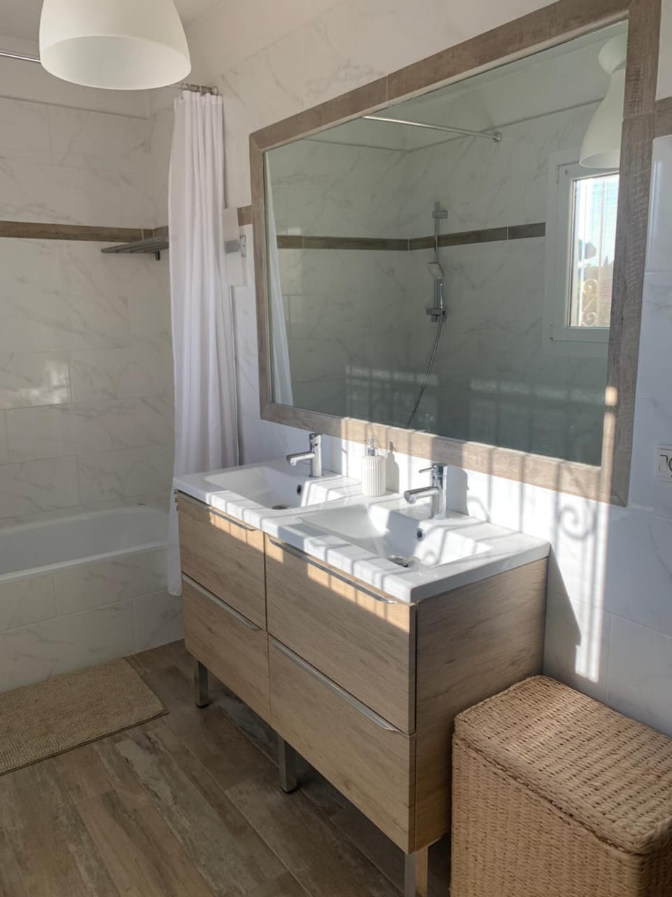 Shower, Bathroom, Bath