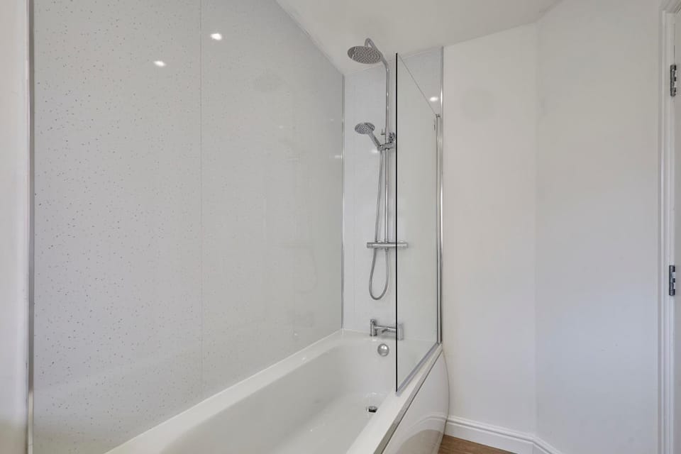 Shower, Bathroom, Bath