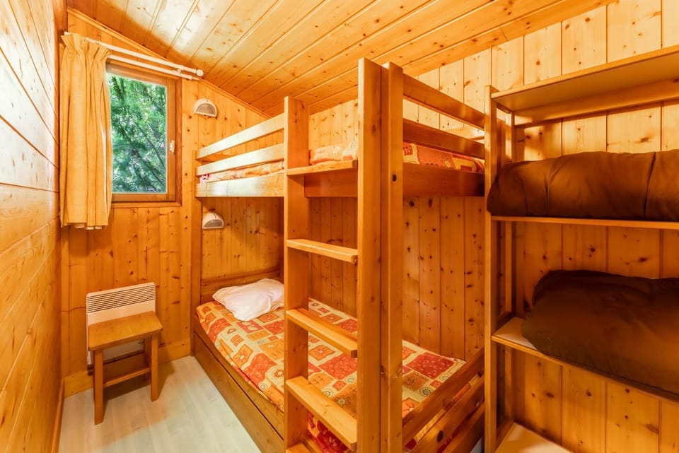 Property building, Living room, Bedroom