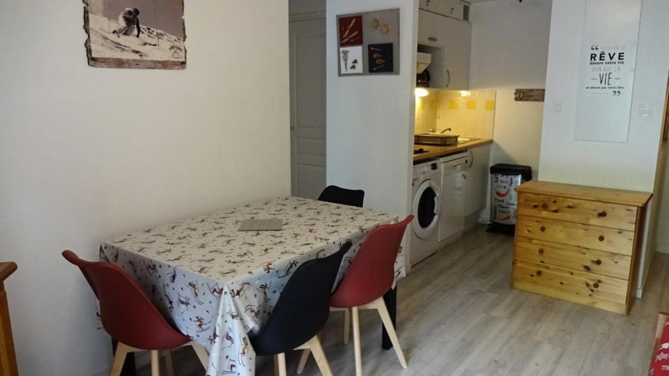 Résidence Soleil D'aure - Appartement 4 personnes à deux pas du centre MAE-3564 Apartment in Saint-Lary-Soulan