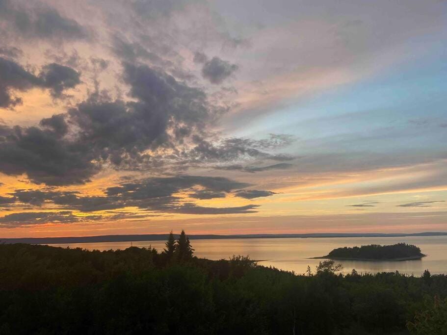 Nearby landmark, Lake view, Sunset