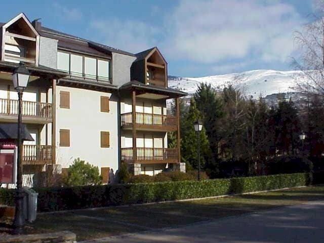 Résidence Le Parc - Appartement 6 personnes proche du télécabine et des thermes MAE-6194 Cabin in Saint-Lary-Soulan