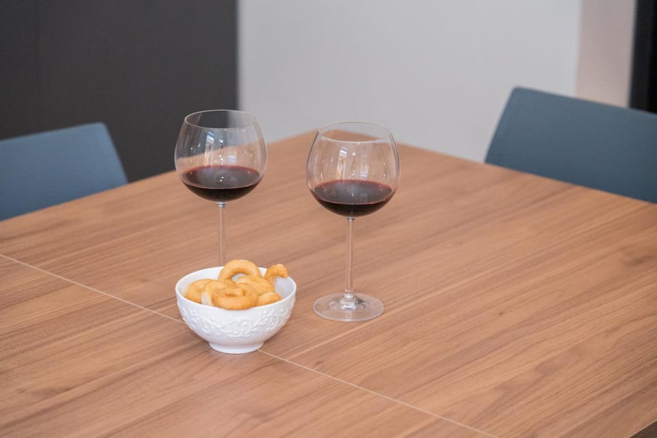 Food and drinks, Dining area, Food, Lunch