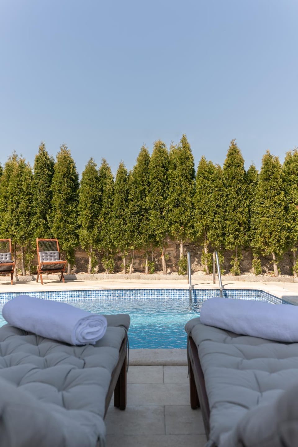 Natural landscape, Swimming pool, sunbed