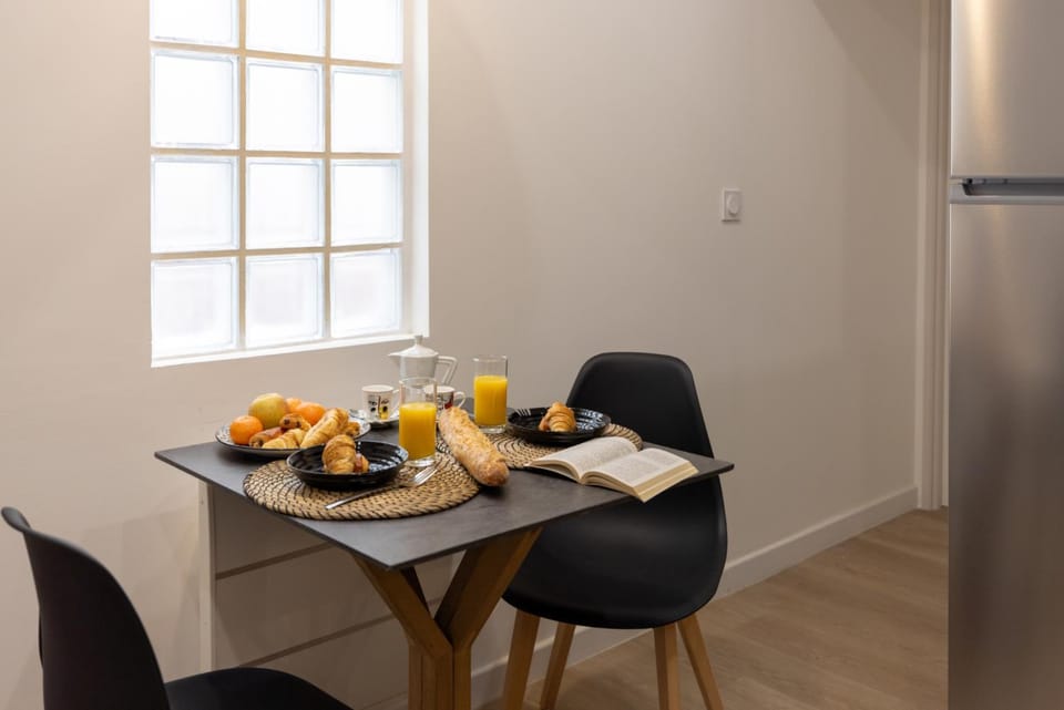 Dining area, Breakfast