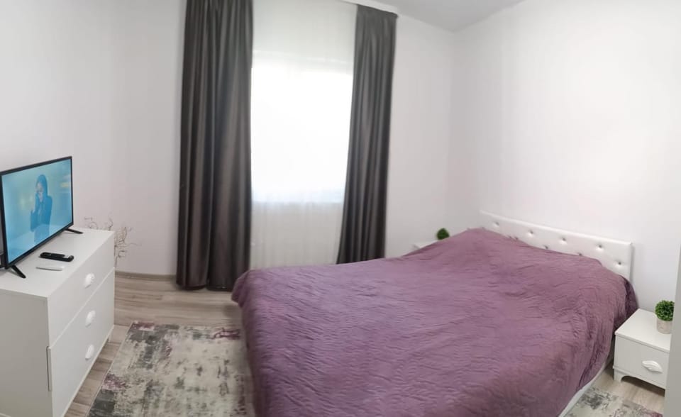 Piano Apartament Apartment in Romania