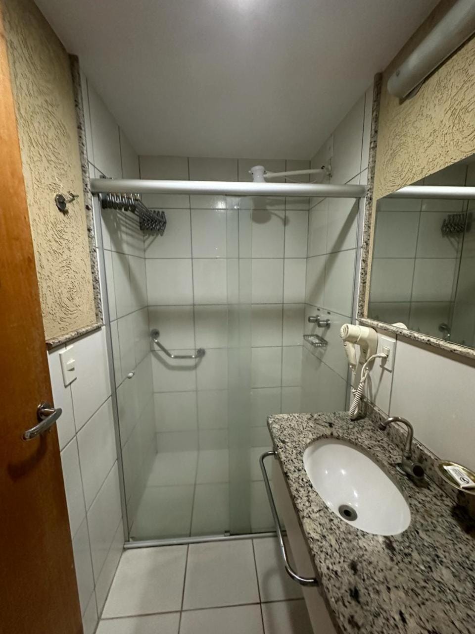 Resort Golden Dolphin Grand Hotel 517 - com roupa de cama e banho Apartment in State of Goiás