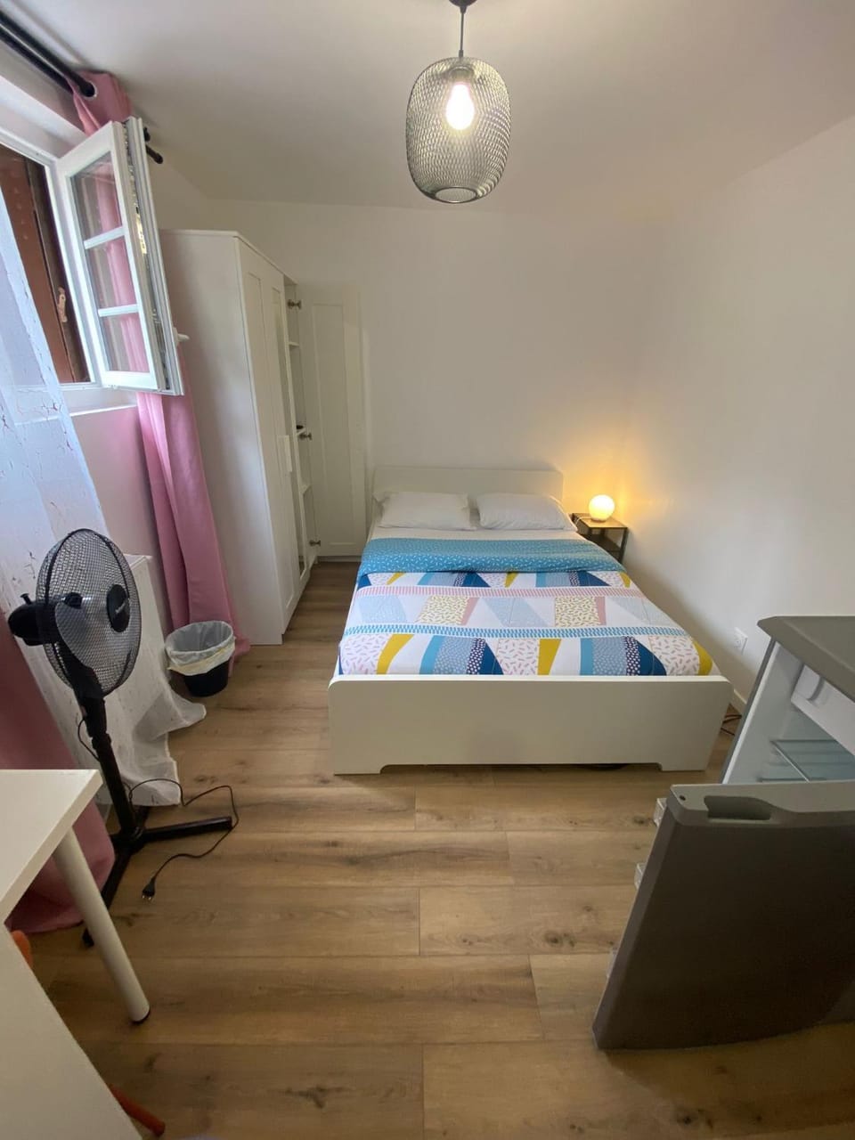 Bed, Bedroom, wardrobe