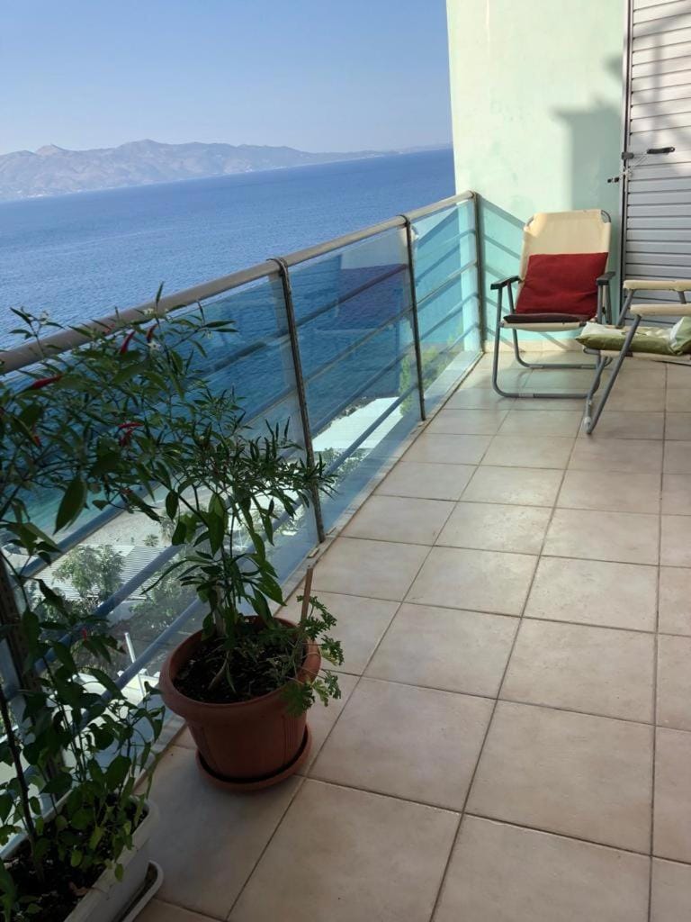 Joni Apartment in Sarandë