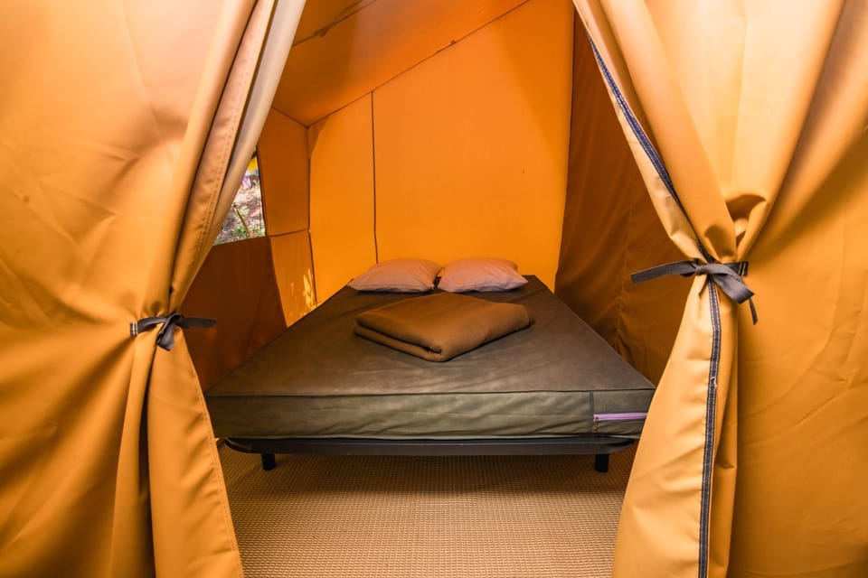 Camping Onlycamp Longue Rives Campground/ 
RV Resort in Bourgogne-Franche-Comté
