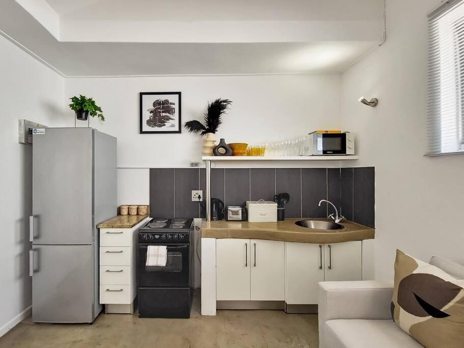 Coffee/tea facilities, Kitchen or kitchenette, minibar, toaster