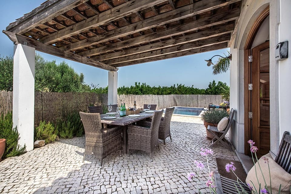 Patio, Day, Garden, View (from property/room), Balcony/Terrace, Seating area, Garden view, Pool view, Swimming pool, sunbed