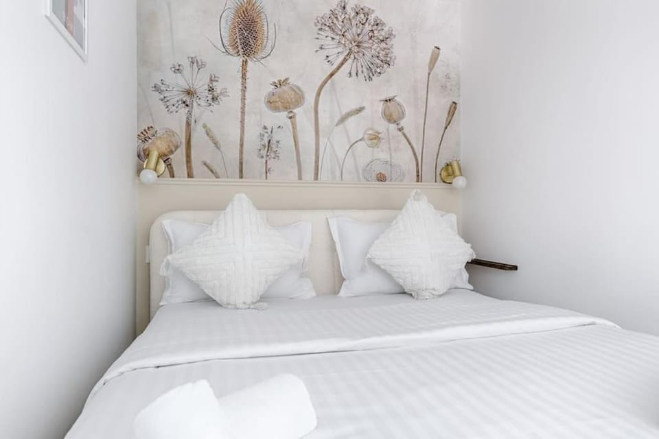 MyKeypers - Chic & Elegant Flat 2BR/6P- République Apartment in Paris
