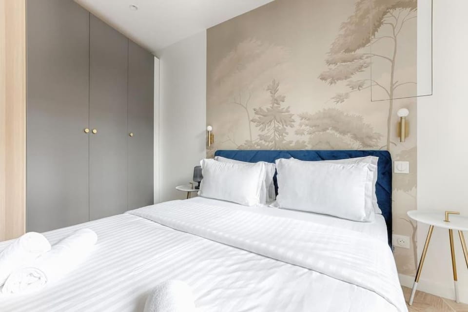 MyKeypers - Chic & Cozy Flat 4P - République Apartment in Paris