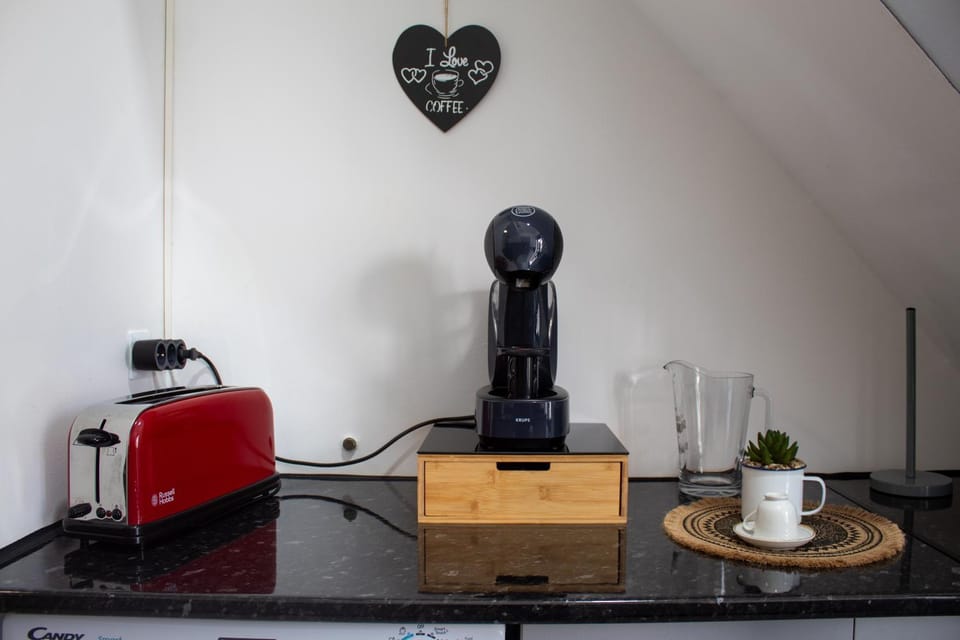 Coffee/tea facilities, Kitchen or kitchenette, toaster
