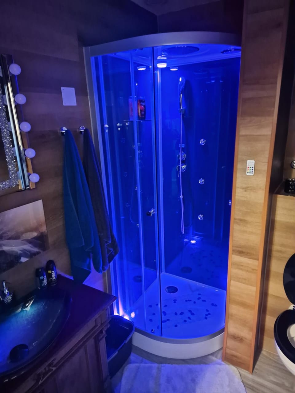 Shower, Bathroom