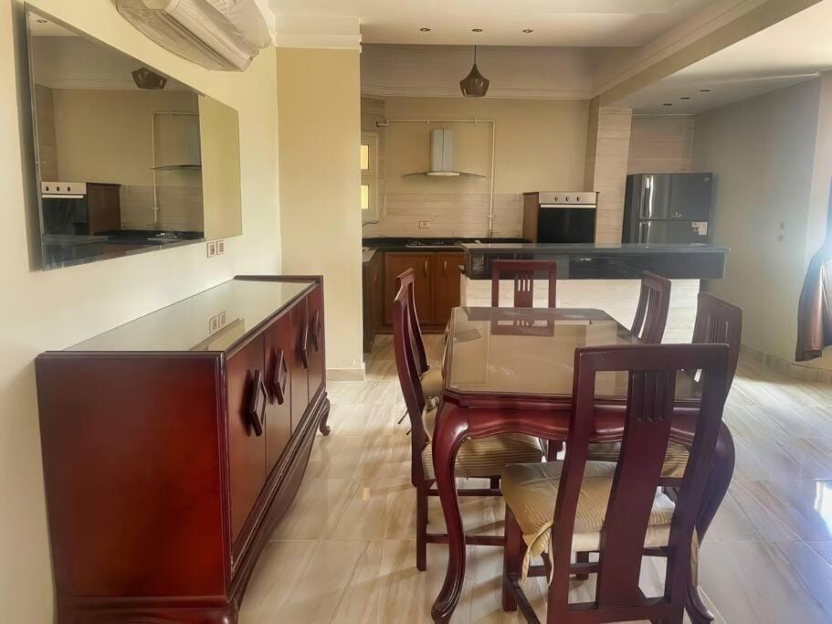Luxurious Roof Top Apartment, Hanna's Home Apartment in New Cairo City