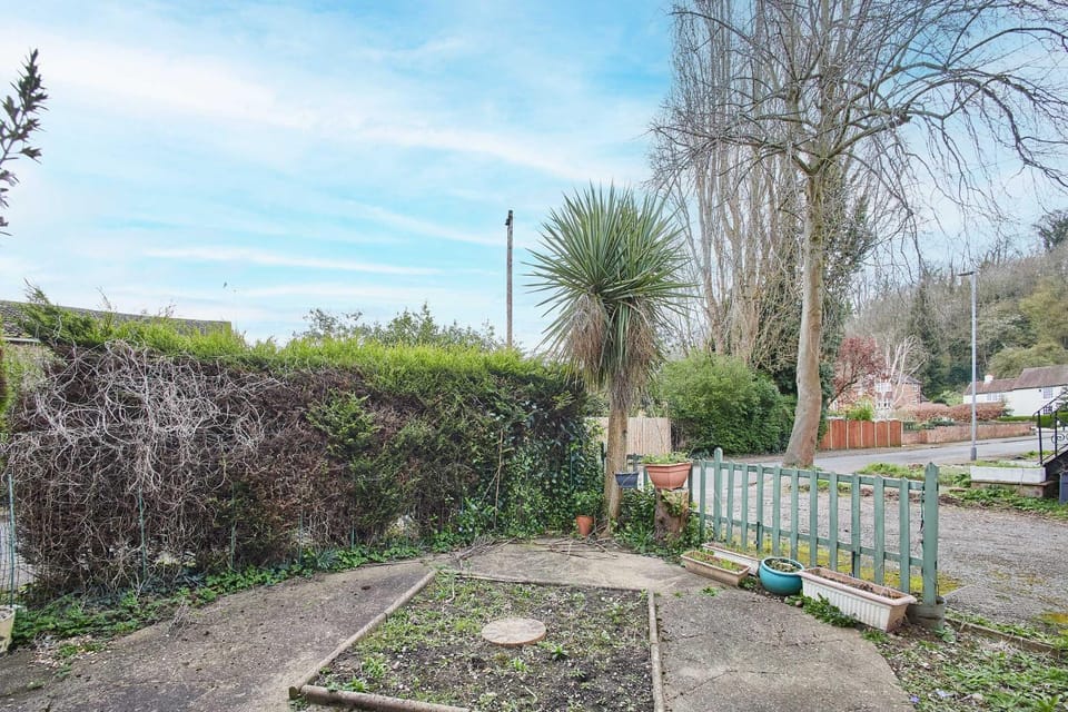 Property building, Garden