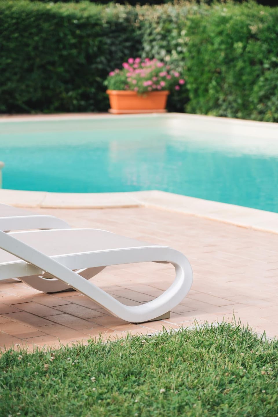Swimming pool, Swimming pool