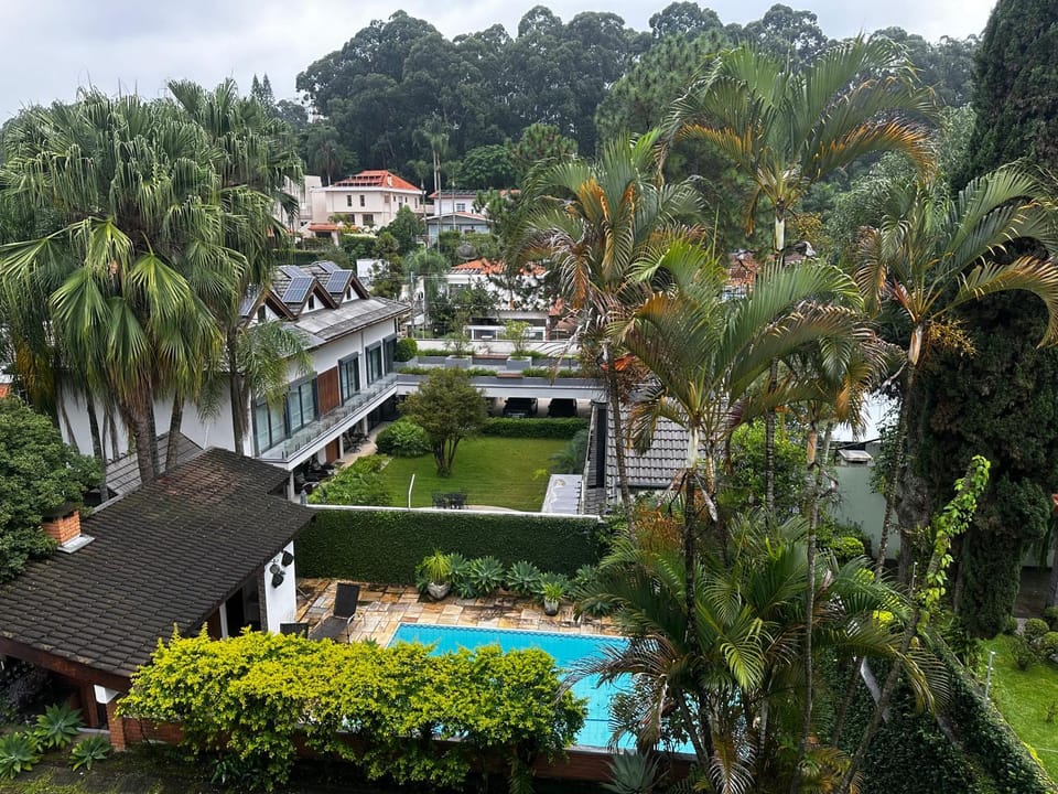 Property building, Spring, Day, Neighbourhood, Natural landscape, Bird's eye view, Garden, Garden view, Pool view, Swimming pool