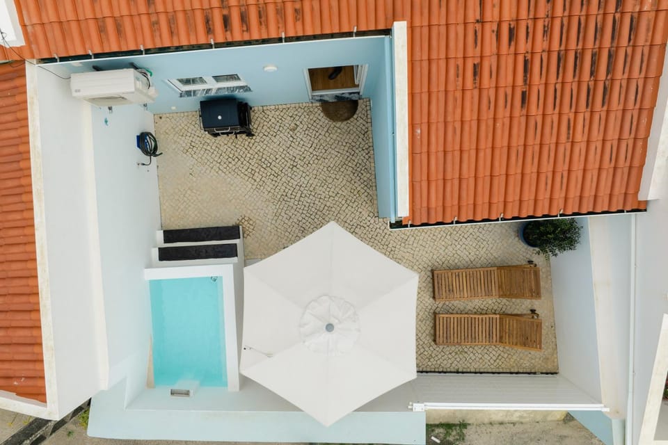 Balcony/Terrace, Swimming pool