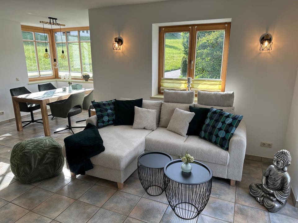 Living room, Seating area, Dining area