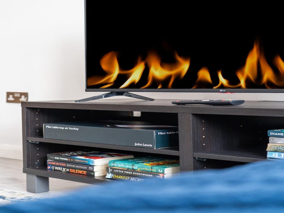 TV and multimedia, Evening entertainment