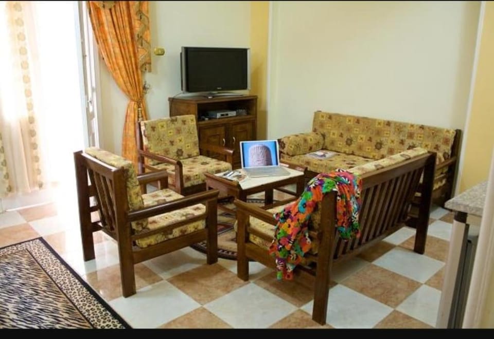 Communal lounge/ TV room, TV and multimedia
