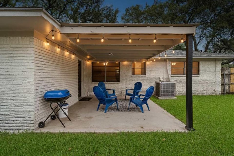 Peaceful Abode in Convenient Baytown Location House in Baytown