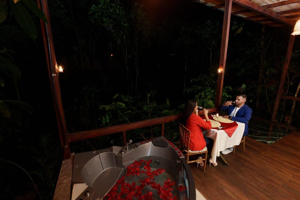 Night, Seating area, Dining area