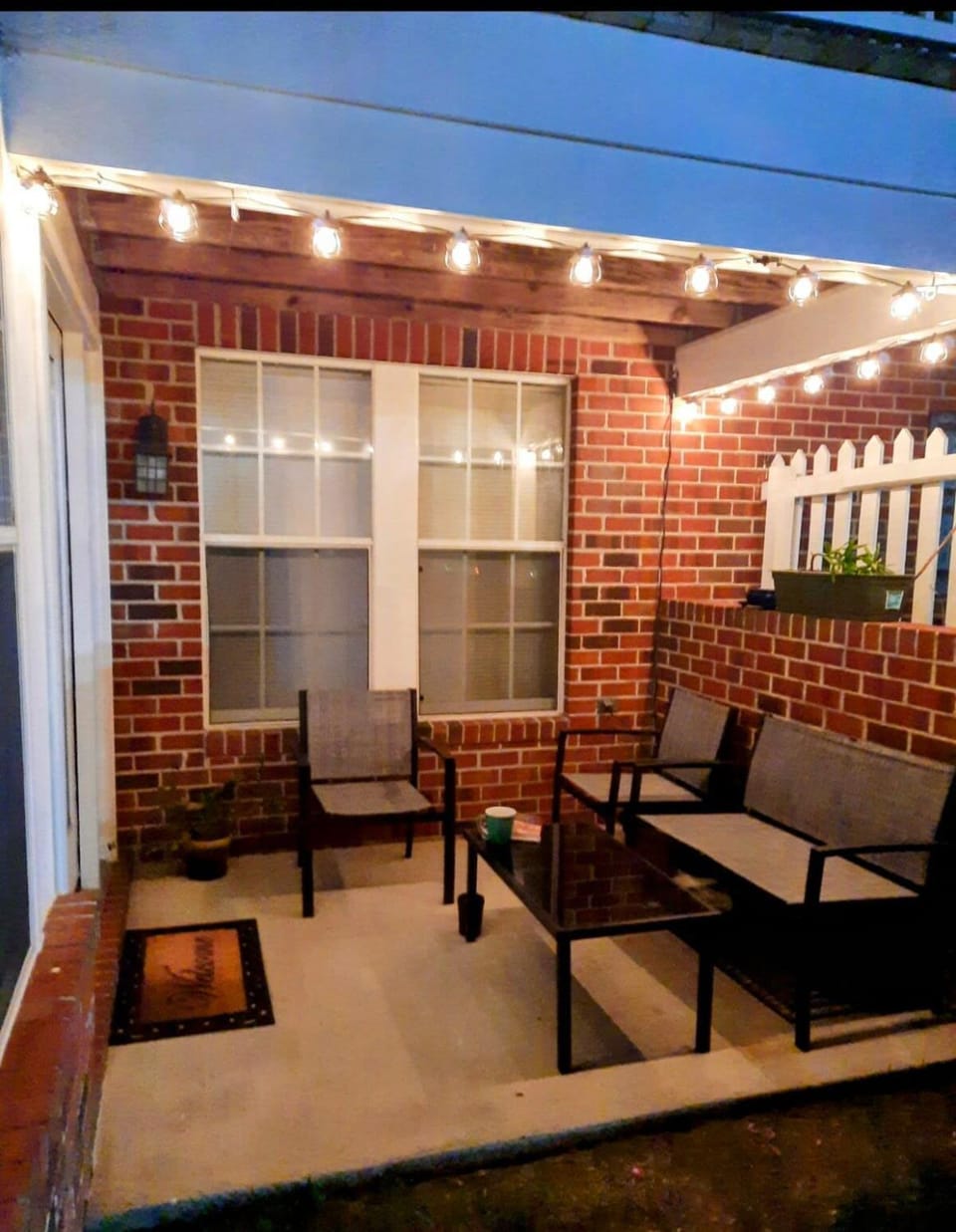 Patio, Seating area