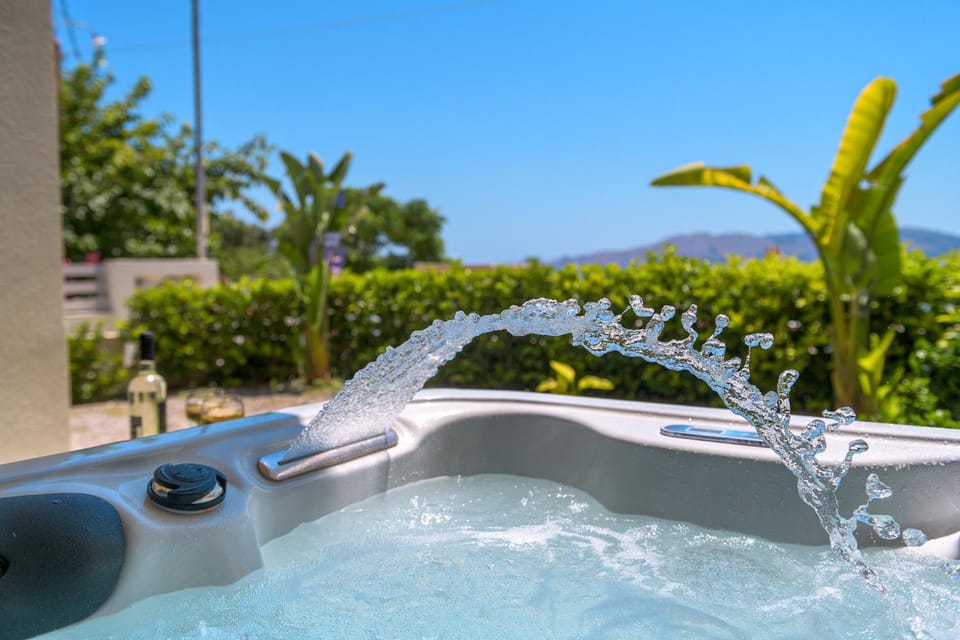 Day, Natural landscape, Hot Tub