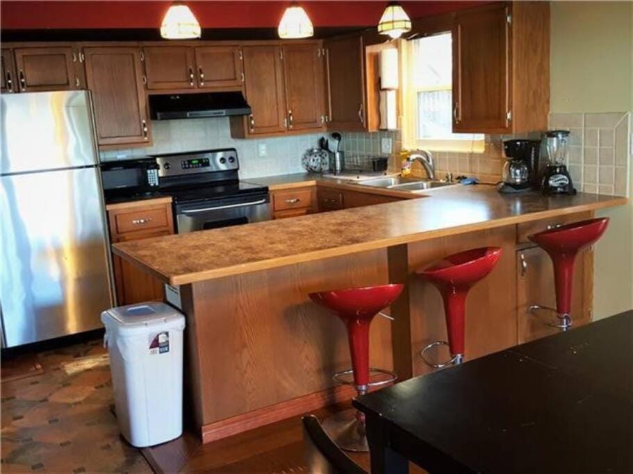 Deck House- Bachelor/Bachelorette Parties Welcome! House in Village Four Seasons