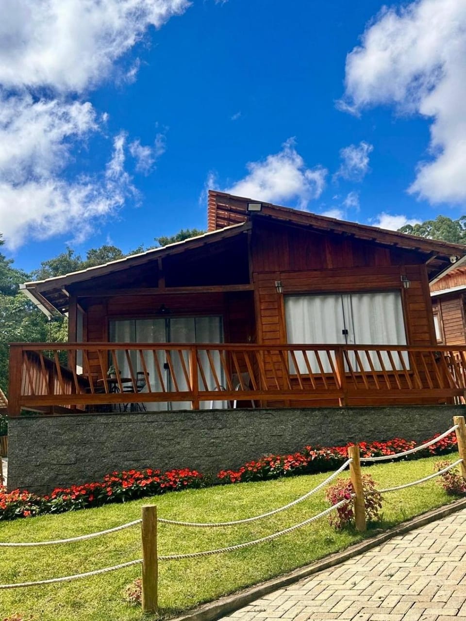 Chalé Girassol Chalet in State of Espírito Santo, Brazil