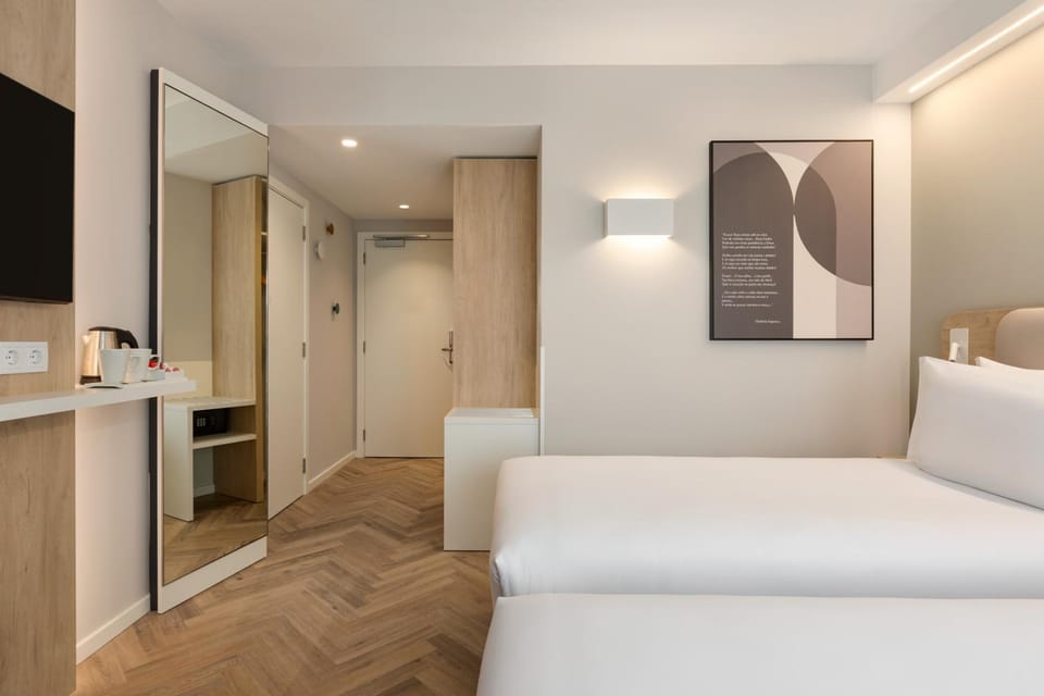 Bed, Decorative detail, Bedroom