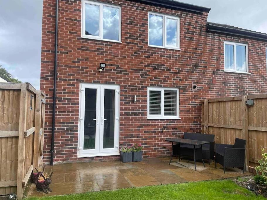 Patio, Balcony/Terrace, Garden view