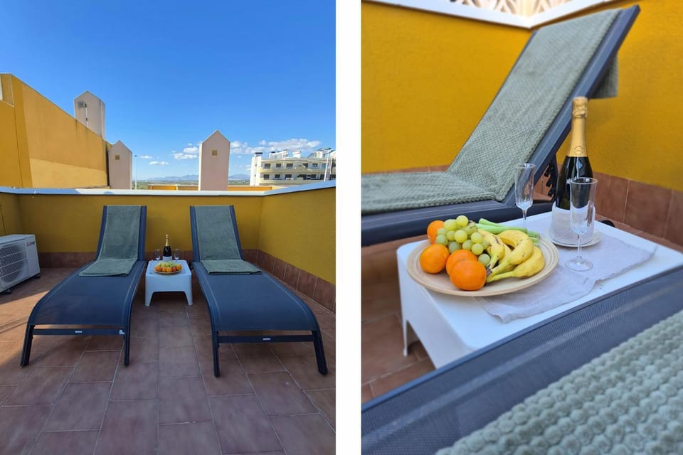 Day, View (from property/room), Balcony/Terrace, Seating area, sunbed