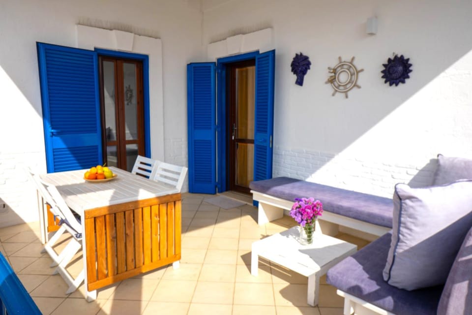 Patio, Day, View (from property/room), Balcony/Terrace