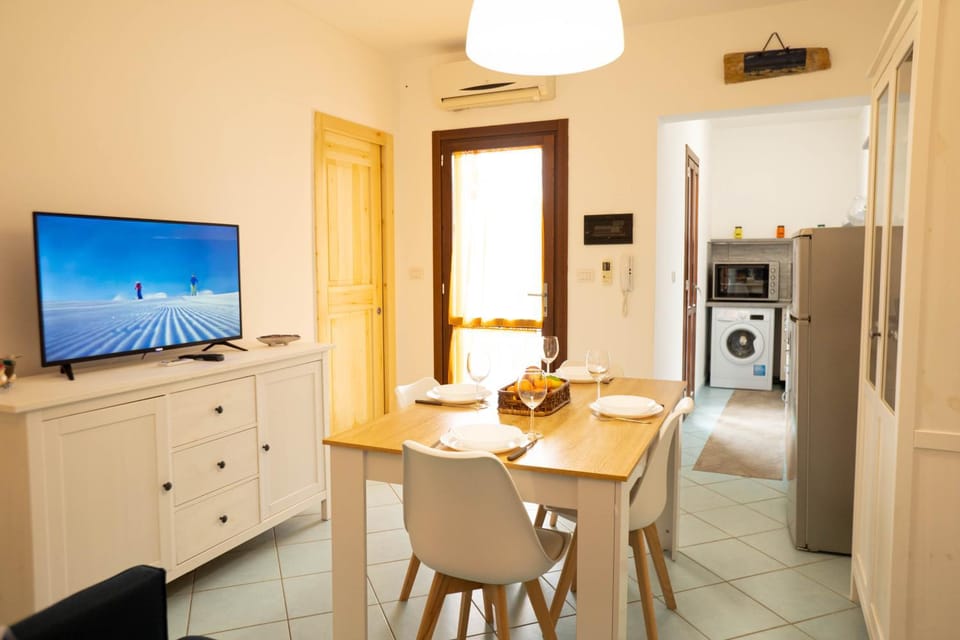 TV and multimedia, Kitchen or kitchenette, Dining area, Evening entertainment, pet friendly, stove