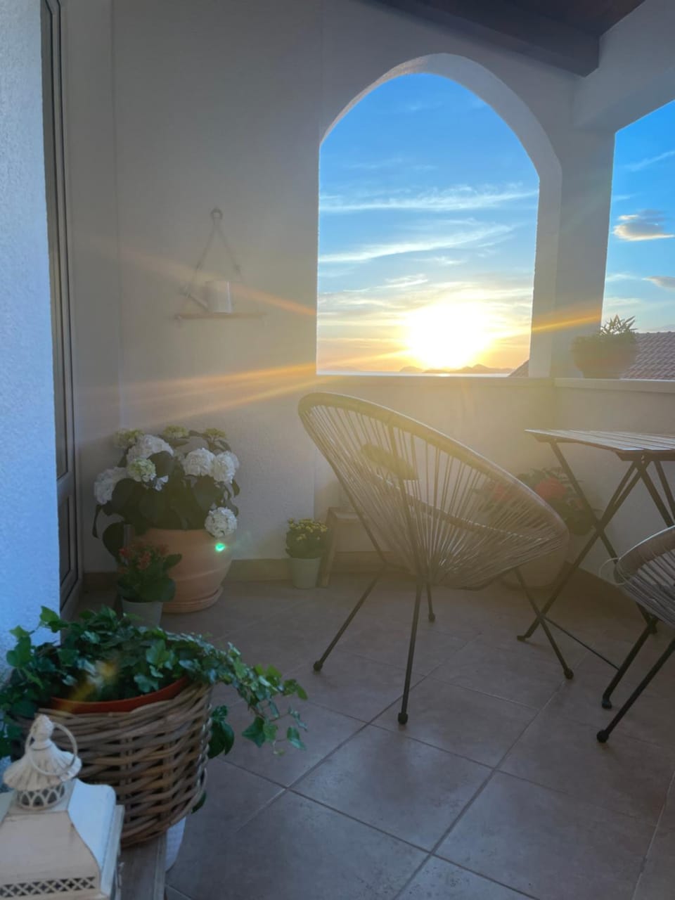 View (from property/room), Balcony/Terrace, Sunset