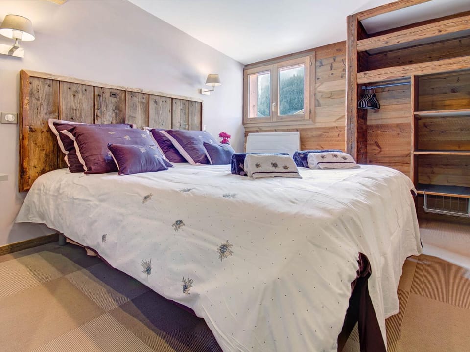 Bed, Bedroom, furniture